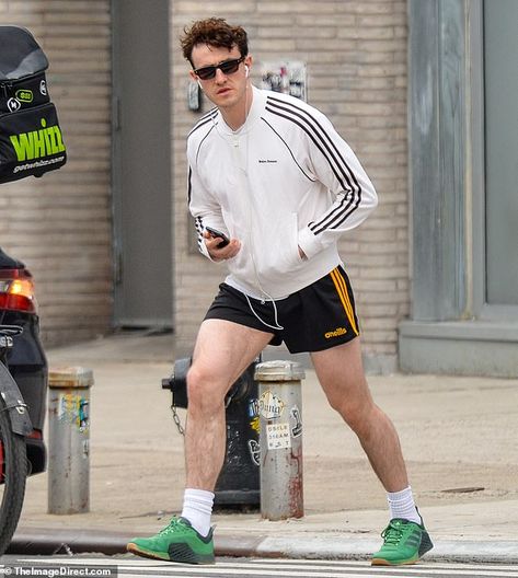 Paul Mescal shows off his muscular thighs in a pair of shorts in NYC Ayo Edebiri, Paul Mescal, Fishnet Dress, 1 April, Sports Jacket, Gym Outfit, The Gym, Black Shorts, Mens Shorts