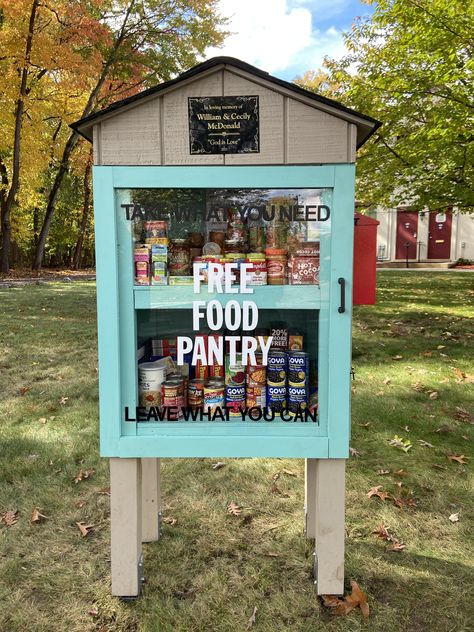 Food Waste Project, Community Pantry, Blessing Boxes, Community Fridge, Eagle Scout Project Ideas, Homeless Care Package, Donation Boxes, Little Free Pantry, Community Service Ideas