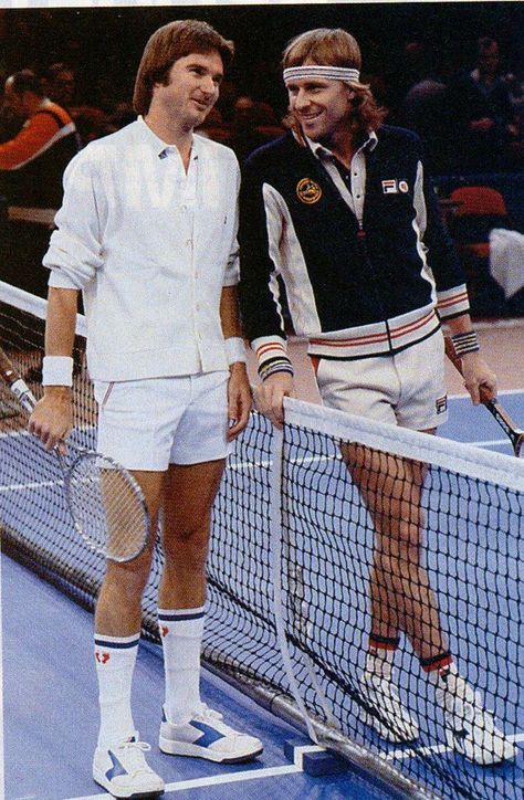 Jimmy Connors with Bjorn Bjorn Borg Style, Tennis Outfit Shorts, Vintage Tennis Outfit, Tennis Motivation, Jimmy Connors, Tennis Men, Retro Tennis, Tennis Photos, John Mcenroe