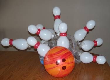 Bowling Party Balloon Centerpiece Bowling Balloons, Bowling Party Decorations, Blaze And The Monster Machines Party, Balloon Centerpiece, Balloons Ideas, Bowling Birthday Party, Game Night Parties, Sports Ideas, Bowling Birthday