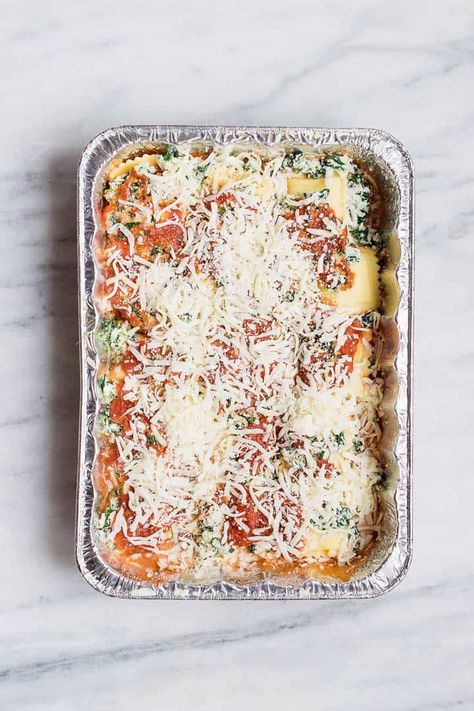 Lasagna Freezer Meal, Easy Healthy Freezer Meals, Ravioli Lasagne, Ravioli Lasagna, Freezer Dinners, Slow Cooker Freezer Meals, Freezer Friendly Meals, Freezable Meals, Freezer Meal Planning