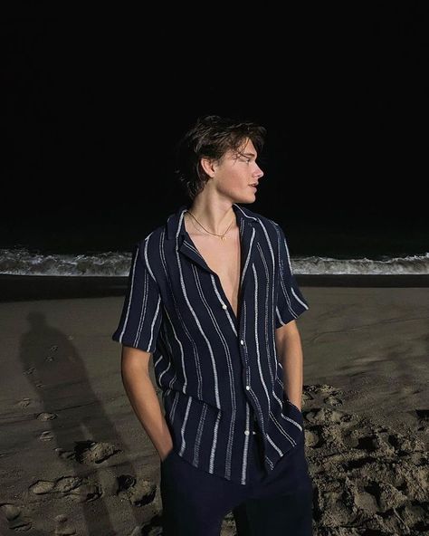 Fisher Aesthetic, Romeo Montague, Guys Style, The Inheritance Games, Cute Beach Outfits, Spiritual Fashion, Inheritance Games, Guy Fits, Classy Outfits Men