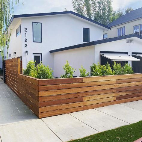 Indonesian Hardwood Horizontal Fence with Stain in Long Beach, CA | Fences-Horizontal 21 House Backyard Ideas, Modern Wood Fence, Wood Fence Design, House Fence Design, Modern Fence Design, Front Fence, Horizontal Fence, Front Yard Design, Diy Backyard Landscaping