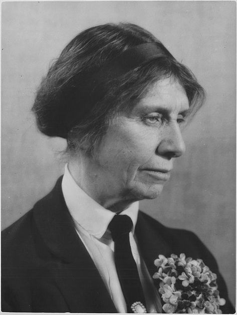 Laura Muntz Lyall - Wikipedia Female Impressionists, Luncheon Of The Boating Party, Women Painters, Degas Dancers, Male Artists, Popular Paintings, Monet Water Lilies, Women Artists, Male Artist