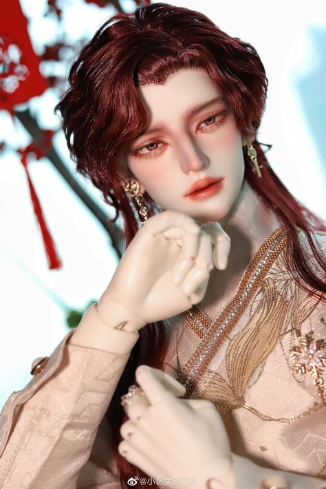 Bjd Male Faceup, Ball Jointed Dolls Male, Bjd Dolls Male, Porcelain Doll Aesthetic, Barbie India, Bjd Faceup, Men Blonde Hair, Bjd Dolls Girls, Chinese Dolls