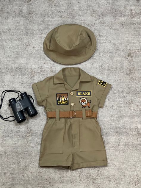 Baby Safari Outfit, Safari Explorer, Festa Safari Baby, Safari Costume, Safari Outfit, Safari Kids, Safari Outfits, Wild Birthday Party, Jungle Theme Birthday