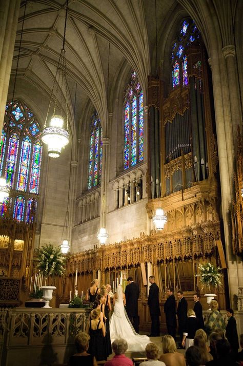 Duke Chapel Wedding, Stained Glass Photography, Glass Photography, All White Wedding, Church Flowers, Duke University, Wedding Site, Historical Landmarks, Architecture Ideas