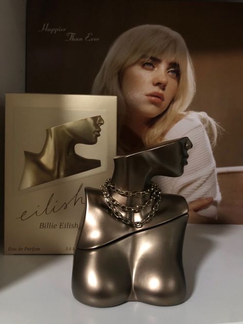 Billie Eilish Perfume, Eilish Perfume, Perfume Advertisement, Fragrance Bottle, Perfume Scents, Perfume Lover, Best Perfume, Floral Scent, Cute Selfie Ideas