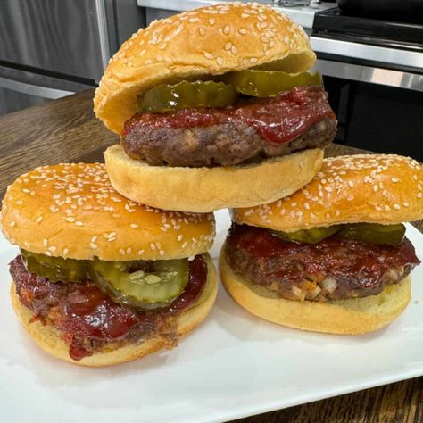 Midwest Cooking, Meatloaf Recipies, Meatloaf Patties, Cooking In The Midwest, Meatloaf Burgers, Luke Brown, Meatloaf Sandwich, Beef Meatloaf, Spicy Pickles