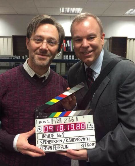 Steve Pemberton & Reece Shearsmith on the set of Inside no 9  "Cold Comfort" Reece Shearsmith And Steve Pemberton, Steve Pemberton, Inside No 9, Film Student, Reece Shearsmith, League Of Gentlemen, Disney Princess Funny, Mark Gatiss, Alan Turing