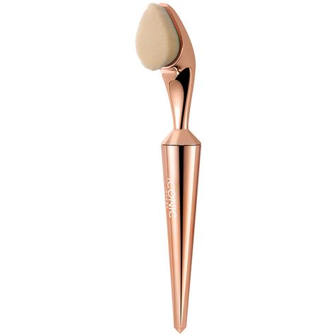 ICONIC LONDON Rose Gold Concealer Brush ($41) ❤ liked on Polyvore featuring beauty products, makeup, makeup tools and makeup brushes Iconic London, Concealer Brush, Products Makeup, Makeup Makeup, Makeup Tools, Powder Brush, Makeup Brushes, Concealer, Beauty Products