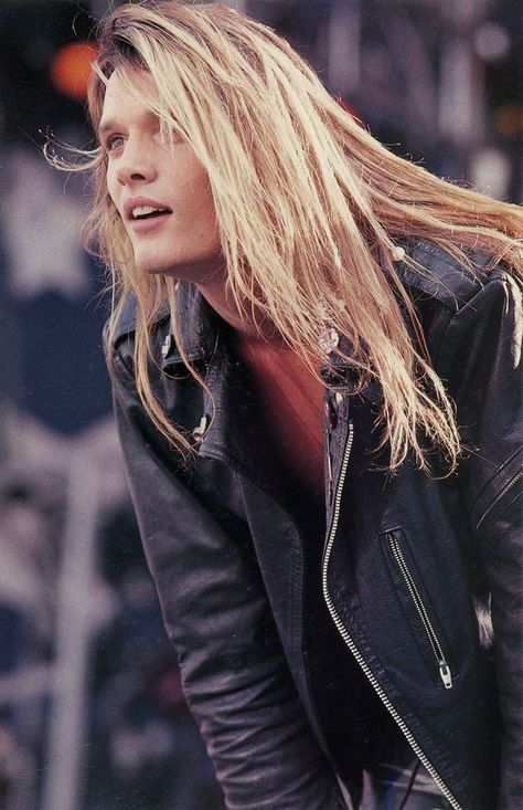 Sebastian Bach [1989] Long Haircuts For Men, Guy Haircuts Long, 80s Hair Bands, Long Haircuts, Skid Row, Cat Stevens, Musica Rock, Sebastian Bach, Glam Metal