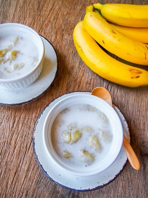 Thai Banana, Vegetarian Thai Recipes, Best Thai Food, Coconut Milk Recipes, Thai Coconut, Thai Dessert, Banana Coconut, Healthy Snacks For Diabetics, Asian Desserts