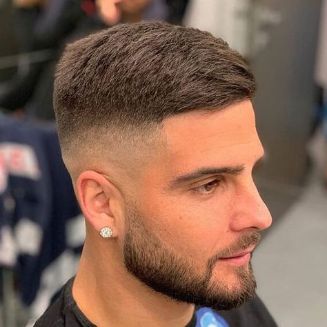 30 Best Side Swept Undercut Hairstyles For Men (2020 Styles) Side Swept Undercut, Taper Fade Short Hair, Men Fade Haircut Short, Short Hair With Beard, Short Fade Haircut, Haircut Names For Men, Curly Hair Fade, Side Swept Hairstyles, Side Part Hairstyles