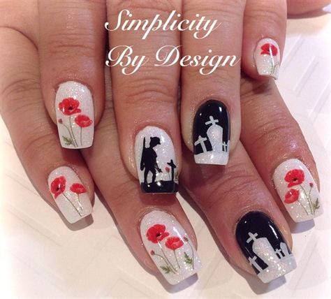 Day 316: Remembrance Day Nail Art Anzac Nail Art, Remembrance Day Nails Poppies, Poppy Nail Art Designs, Red Poppy Nail Art, Remembrance Nail Art, Rememberance Day Nail Art, Poppy Flower Nail Art, Remembrance Day Nail Art, Anzac Nails