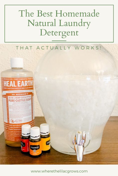 Homage Laundry Detergent, Diy Clean Laundry Detergent, Natural Detergent Laundry, Homemade Natural Laundry Detergent, Making Laundry Detergent, Make Laundry Detergent, Diy Detergent, Laundry Items, Homemade Detergent