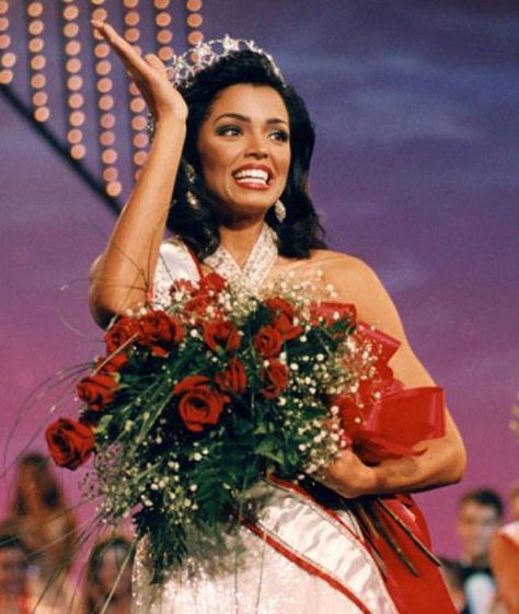 Miss Universe 1995, Beauty Queen Aesthetic, Pageant Tips, Black Southern Belle, Pageant Queen, Pageant Life, Miss Texas, African American Beauty, Pageant Girls