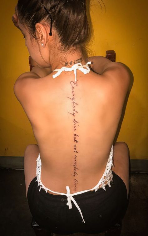 Baddie women’s feminine spine tattoos. Spine Tattoo Qoute, Spin Quote Tattoos, Tattoo Female Back Spine, Cursive Down Spine Tattoo, Spin Back Tattoo Women, Womens Spine Tattoos Quote, Gorgeous Spine Tattoos, Lyrics Down Spine Tattoo, Spanish Quote Spine Tattoo