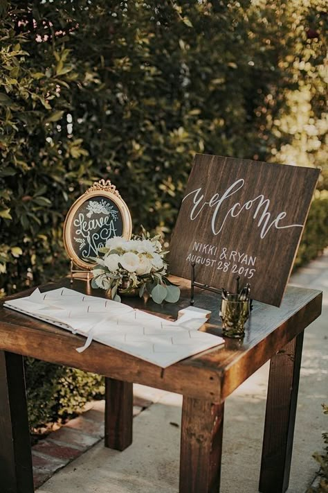 9 Unique Guestbook and Sign-in Wedding Table Décor Ideas with Flowers Wedding Sign In Table Ideas, Guest Book Table For Wedding, Guest Book Table Ideas, Wedding Entry Table, Wedding Entrance Table, Receiving Table, Lombardi House, Branch Photography, Wedding Themes Outdoor