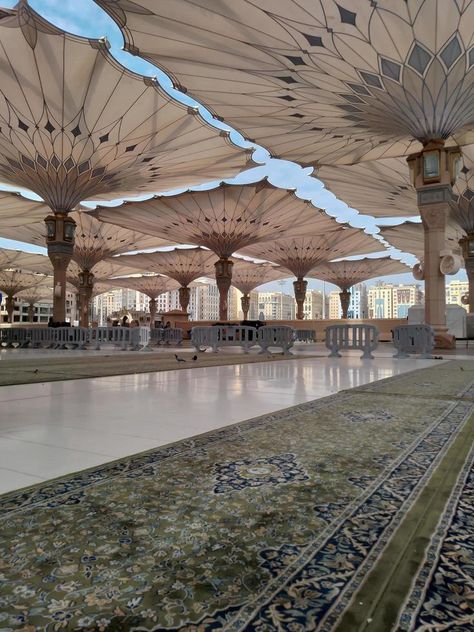 Medina, Saudi Arabia, 2022 - Umbrella construction on the square of Al-Masjid An-Nabawi or Prophet Muhammed Mosque are protecting people from sun at daytime and work as lights at night Nabawi Mosque, Masjid An Nabawi, Masjid Al Nabawi, Medina Saudi Arabia, Islamic Aesthetic, Al Masjid An Nabawi, Lights At Night, Medina Mosque, Islamic Art Canvas