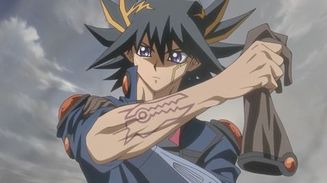 Signer Mark of the dragon head.  Pretty sure Yusei received it when Crow received his old one. Yu Gi Oh 5ds Yusei, Yusei Fudo, Yugioh 5ds, Egyptian Tattoo Sleeve, Yugioh Collection, Yu Gi Oh 5d's, Cartoon Video Games, Action Cards, Anime Dragon Ball Super