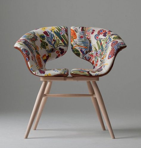 Stunning Modern Lounge Chair Designs | Design Listicle Floral Chair, Love Chair, Funky Furniture, Beautiful Chair, Butterfly Chair, Cool Chairs, Furniture Inspiration, Interior Furniture, Unique Furniture