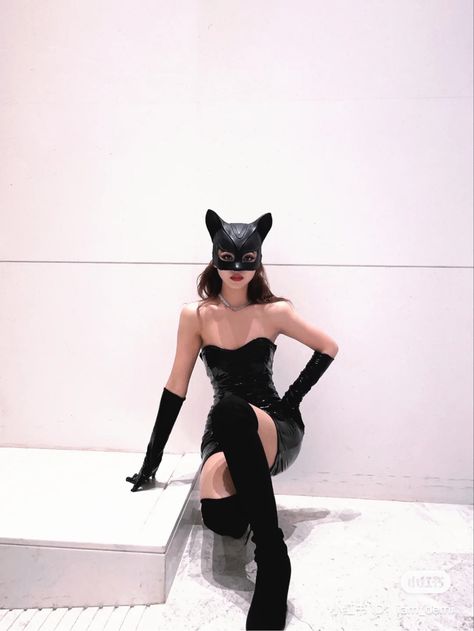 Halloween costume idea Halloween Costumes Thigh High Boots, Cat Woman Halloween Costume Aesthetic, Cat Woman Dress Costume, Thigh High Halloween Costume, Kitten Costumes Women, Black Cat Energy Outfits, Halloween Customers For Women, Kitty Softpaws Costume, Custom Ideas Halloween