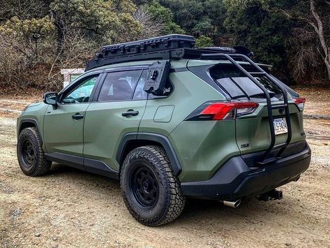 T H E S P A S E B U I L D on Instagram: “RNOFIT GIVEAWAY 🦏 @rnofit.fabrication . . . #rav4 #yota #yotalife #yotatribe #vinyl #wrapped #military #green #overland #offroad…” Custom Rav4, Rav4 Camping, Toyota Rav4 Offroad, Rav4 Custom, Rav4 Offroad, Subaru Outback Offroad, Offroad Cars, Overland Build, Ute Trays