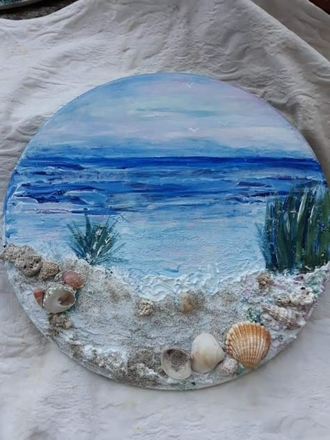 Beach Cricut Ideas, Seashell Painting On Canvas, Sea Shell Painting On Canvas, Sea Shell Wall Art, Decor Marin, Seashell Art Diy, Beach Crafts Diy, Easy Acrylic Painting Ideas, Beach Art Painting