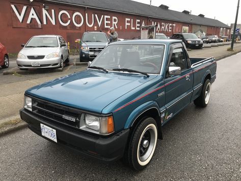 1992 Mazda B2200 pick up. Mazda Truck, Ford 79, Mazda B2200, Truck Girl, Nissan Pickup, Dream Trucks, Fall Thanksgiving Decor, Truck Ideas, Car Ideas