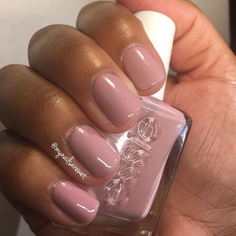 FOUND! The Perfect Pinky Nude Polishes for Brown Skin | BELLEMOCHA.com Nude Nail Polish For Dark Skin, Dark Skin Nail Polish, Natural Looking Nails, Skin Polish, Pedicure Colors, Essie Gel Couture, Nude Nail Polish, Essie Gel, Super Nails