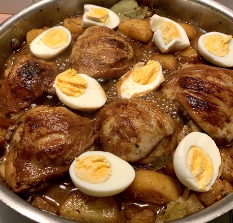 [HOMEMADE] Chicken Adobo with Potatoes Pineapple and Egg; a Filipino dish #food #meal #foods #healthyfood #keto Filipino Lunch Ideas, Filipino Lunch, Filipino Dish, Chicken Adobo, Adobo Chicken, Filipino Dishes, Homemade Breakfast, Dessert Pictures, Gluten Free Cooking