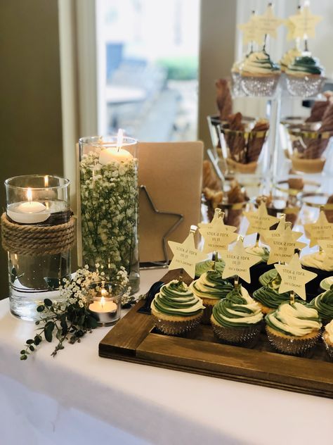 Green Retirement Party Decorations, Retirement Dessert Table, Sage Green Dessert Table, White Dessert Tables, Desert Bar, 21st Ideas, Green Cottagecore, Green Desserts, Dessert Table Birthday