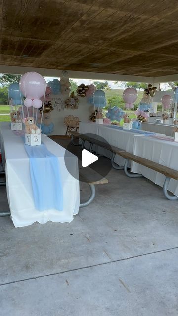 Cynthia Cardoso on Instagram: "This amazingly beautiful baby shower for twin boy and girl is quickly one of my favorite set ups! So elegant and beautiful! #babyshower #babyboyandbabygirl #balloon #balloongarland  #ballloondecoration #eventdesigner #eventdecor #partyideas #babyshowerideas #twinbabyshower #browardcounty #miamiflorida #balloonart" Baby Shower Pavilion Decorations, Baby Shower At Park Ideas, Pavilion Baby Shower Ideas, Outside Baby Shower Ideas Summer, Baby Shower Park Decorations, Gender Reveal Park Ideas, Garage Baby Shower Ideas, Baby Shower Park Ideas, Boy And Girl Baby Shower Ideas