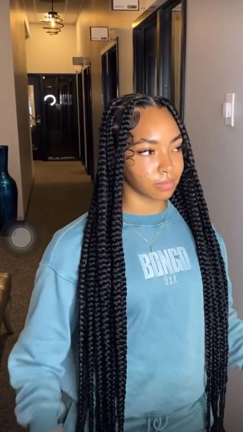 <3 | Pinterest Big Box Braids, Twisted Hair, Big Box Braids Hairstyles, Feed In Braids Hairstyles, Goddess Braids Hairstyles, Afrikaanse Mode, Box Braids Hairstyles For Black Women, Cute Braided Hairstyles, Braided Cornrow Hairstyles