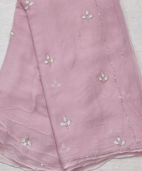 Chiffon Embroidery Saree, Sequins Embroidery Saree, Pastel Color Saree, Chiffon Saree Blouse Design, Saree Pastel, Hand Embroidery Saree, Plain Chiffon Saree, Handmade Saree, Floral Hand Embroidery