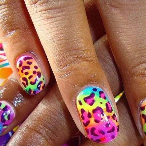 Lisa Frank Leopard Print Tattoo, Rainbow Leopard Nails, Lisa Frank Nails, Lisa Frank Cheetah Print, Cheetah Nail Art, Leopard Print Nails 2000s, Funky Leopard Print Nails, Tiger Nails, Animal Print Nails Art