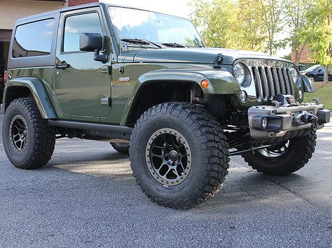 Jeep Tires And Rims, Jeep Rims And Tires, Jeep Wrangler Rims, Jeep Rims, Black Jeeps, Two Door Jeep Wrangler, Aftermarket Rims, Key Diy, Jeep Baby