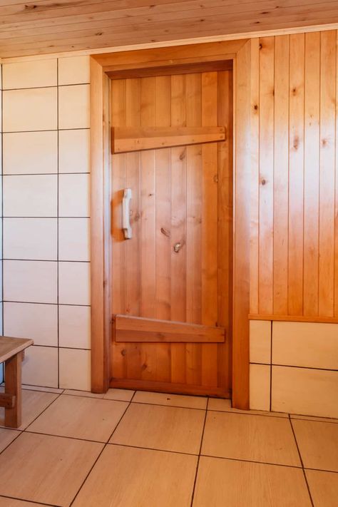 Diy Sauna Door, Sauna Door Handle, Sauna Door Ideas, Build A Sauna, Sauna Door, Router Saw, Diy Sauna, Building A Sauna, Sauna Benefits