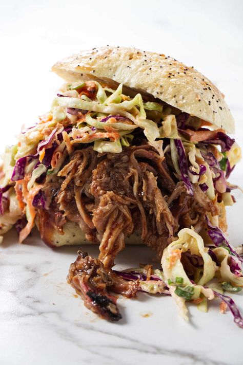 Pulled Pork Crock Pot Recipes, Pulled Pork Crock Pot, Slow Cooker Bbq Pulled Pork, Pulled Pork Dinner, Crockpot Pulled Pork Bbq, Chipotle Pulled Pork, Crock Pot Pulled Pork, Bbq Pulled Pork Slow Cooker, Barbeque Pork