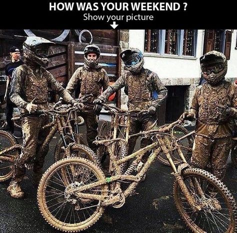 MTB Lovers Community 🔥🔥🔥 | Facebook Mountain Biking Photography, Mountain Bike Action, Mt Bike, Mountain Bike Art, Mountain Bike Clothing, Mountain Biking Gear, Bike Pictures, Downhill Mountain Biking, Downhill Bike