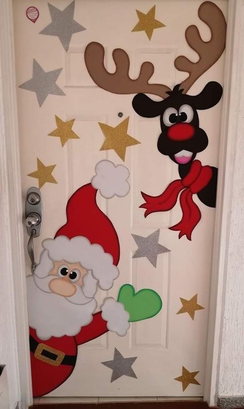 Door Decorations Classroom Christmas, Christmas Door Decorating Contest, Christmas Classroom Door, Christmas Door Decoration, Door Decorating Contest, Christmas Arts And Crafts, Door Decorations Classroom, Christmas School, Preschool Christmas