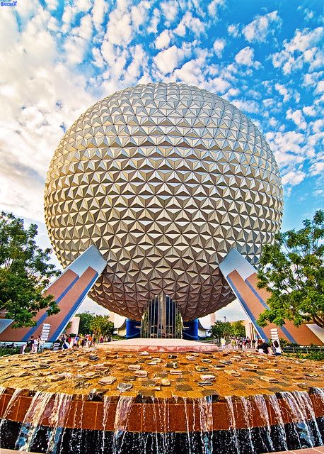 Spaceship Earth, Walt Disney World, Spaceship, Walt Disney, Disney World, Disney, Water