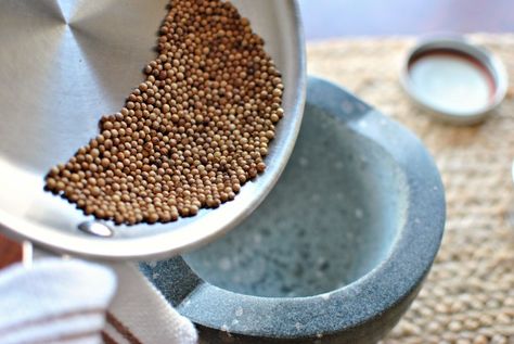 How to Toast Spices and Grind Them Yourself Cumin Seeds, Spice Grinder, Coriander Seeds, Sweet Onion, Chef Recipes, Mortar And Pestle, Salted Butter, Baking Pans, Food Print