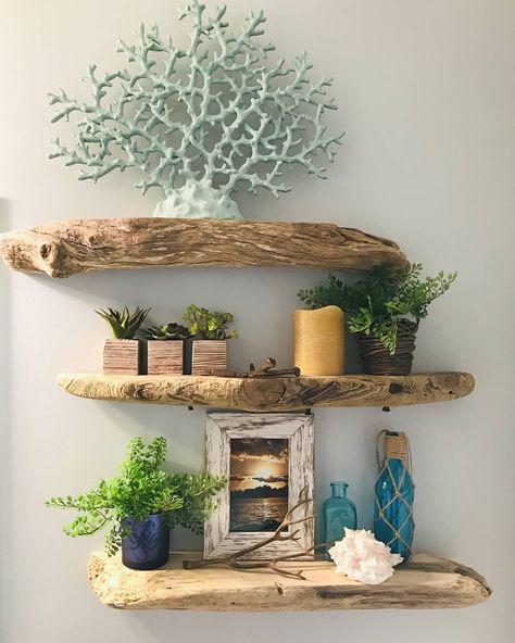 Driftwood Bathroom Decor, Drift Wood Shelf, Drift Wood Decor Home, Driftwood Yard Decor, Driftwood Shelf Ideas, Driftwood Towel Holder, Drift Wood Shelves, Driftwood Floating Shelves, Driftwood Bathroom Ideas