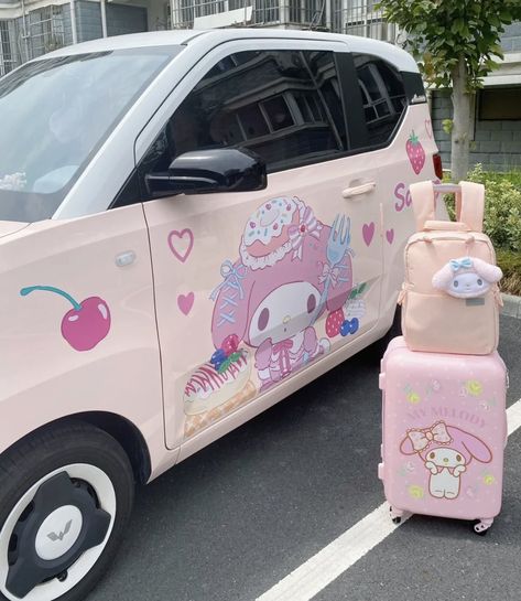 my melody car My Melody Car, Pink Melody, Aesthetic Camping, Hello Kitty Car, Girly Car Accessories, Car Deco, Kitty Clothes, Princess Toys, Girly Car