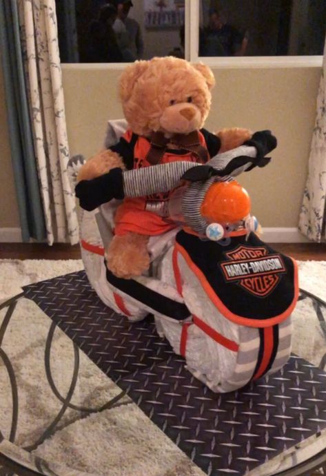 Harley Davidson Baby Shower, Baby Shower Motorcycle, Harley Davidson Baby, Gender Reveal Ideas, Reveal Ideas, Future Baby, Gender Reveal, Diaper Cake, Baby Car Seats