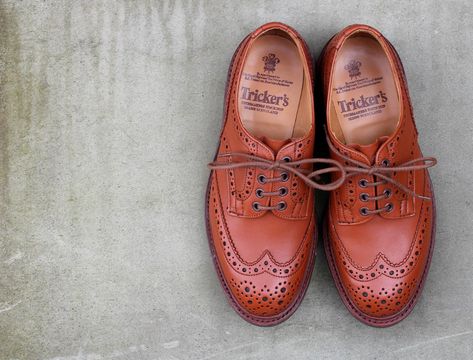 The Shoe Healer - Stitched & Stitched Country Shoes, Brogues Men, How To Make Shoes, Derby Shoes, Classic Man, British Style, Sunnies, Dress Shoes Men, Oxford Shoes