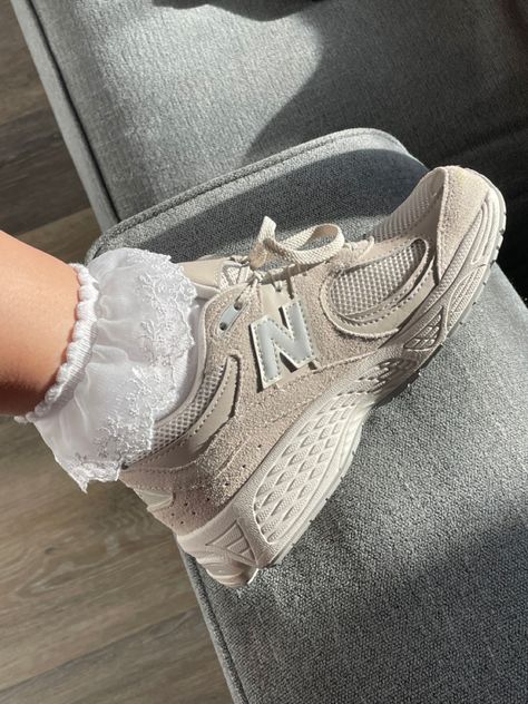 sneaker 🫱🏻‍🫲🏽 frilly sock Frilly Socks, New Balance 2002r, Fit Check, Tennis Shoes, New Balance, Outfit Inspirations, Socks, Sneakers, Birthday