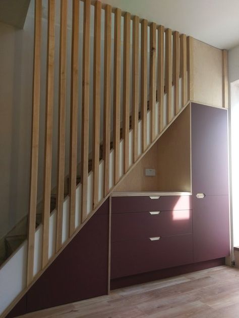 Plywood Staircase, Plywood Bannister, Plywood Stairs, Ply Kitchen, Birch Ply Interior, Birch Ply Kitchen Cabinets, Birch Ply Kitchen, Small Kitchen Ideas Plywood, Plywood Alcove Cupboards